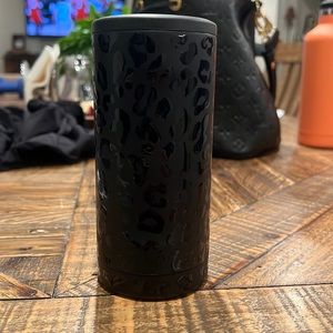 Black cheetah print brúmate!